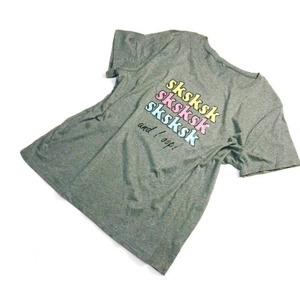 VSCO Girl SKSKSK and I oop T Shirt Heather Grey Colorful